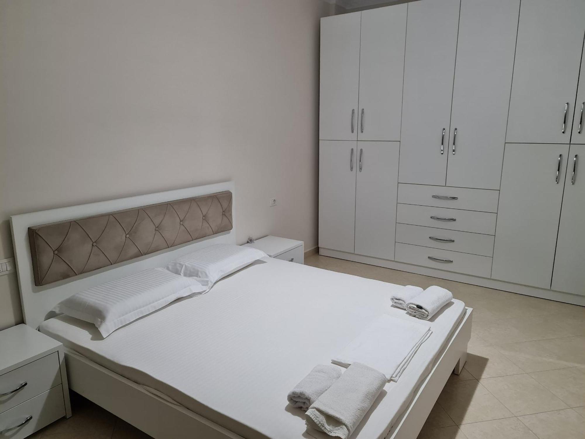 Seascape Apartments Vlorë Exterior foto