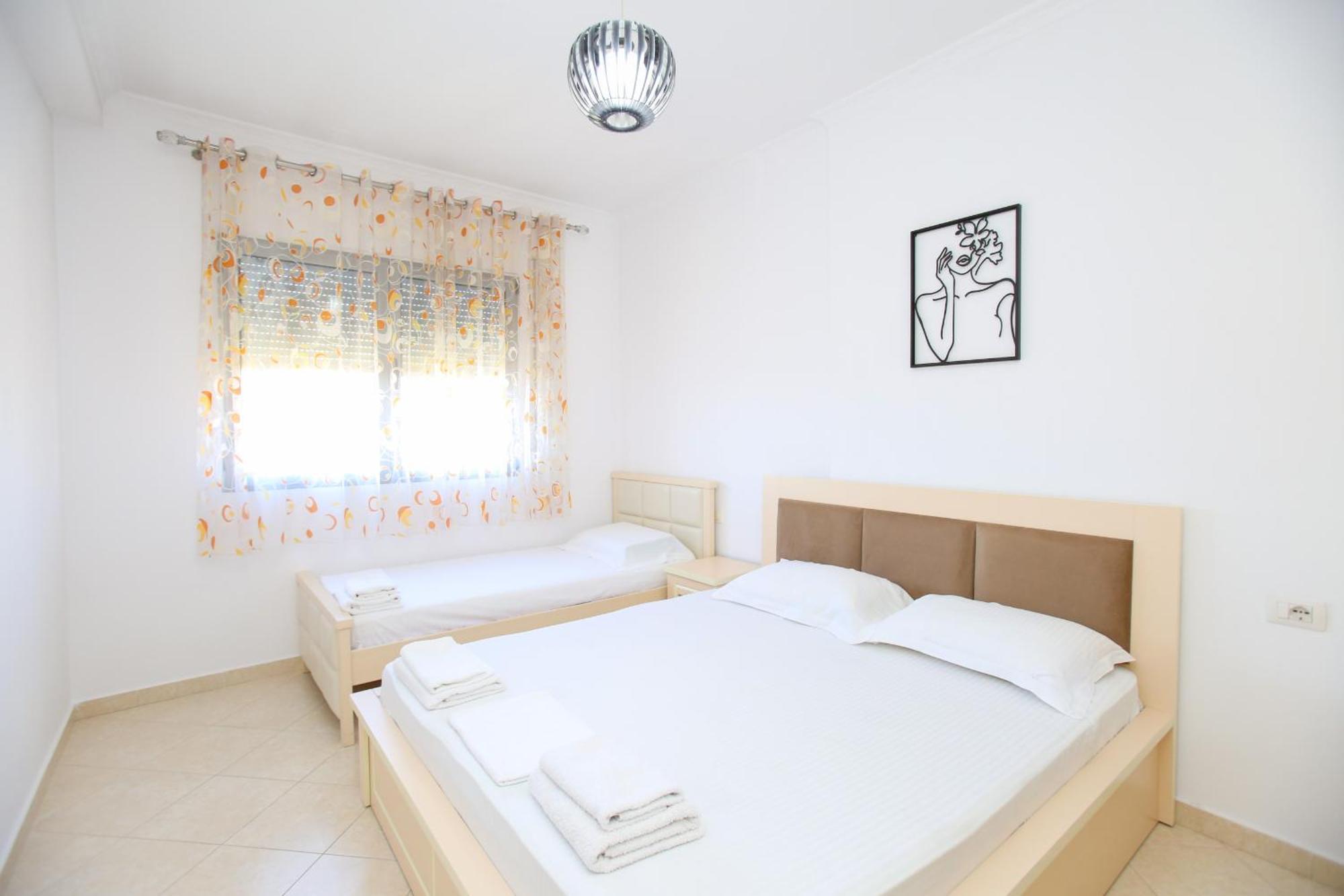 Seascape Apartments Vlorë Exterior foto